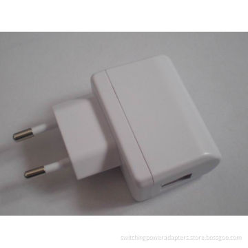 Ac / Dc Universal Usb Power Adapter 15a , 3w - 6w Usb Travel Charger